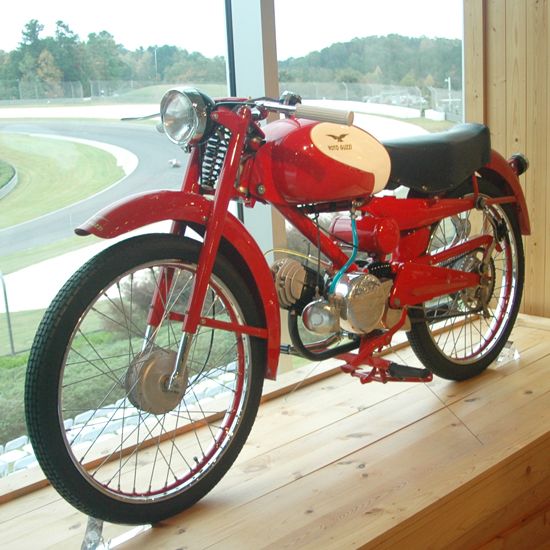 1956 Moto Guzzi Cardellino 73 Lusso - Classic Italian Motorcycles - Motorcycle Classics