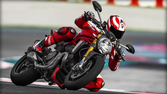 2014 Ducati Monster 1200S on the track
