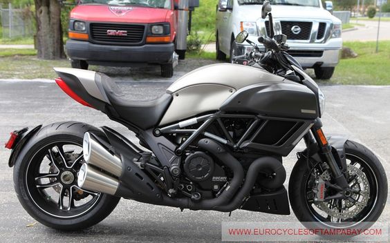 2015 Ducati Diavel Titanium #155/500 | Euro Cycles of Tampa Bay