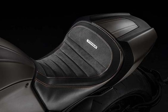 2015 Limited Edition Ducati Diavel Titanium 6