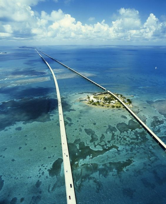 7 Mile Bridge, Florida Keys. No way I would travel down some of these roads !!