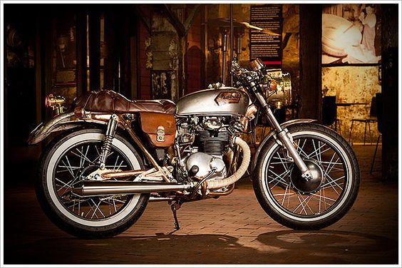 '73 Honda CB250 - ‘Isabel’ - Pipeburn - Purveyors of Classic Motorcycles, Cafe Racers & Custom motorbikes