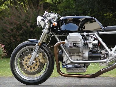 A glorious Le Mans III cafe racer. Is it possible to make any motorcycle look more purposeful than this?