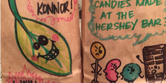 A mom found a perfect way to make packing her kids' lunch more creative and pun-filled.
