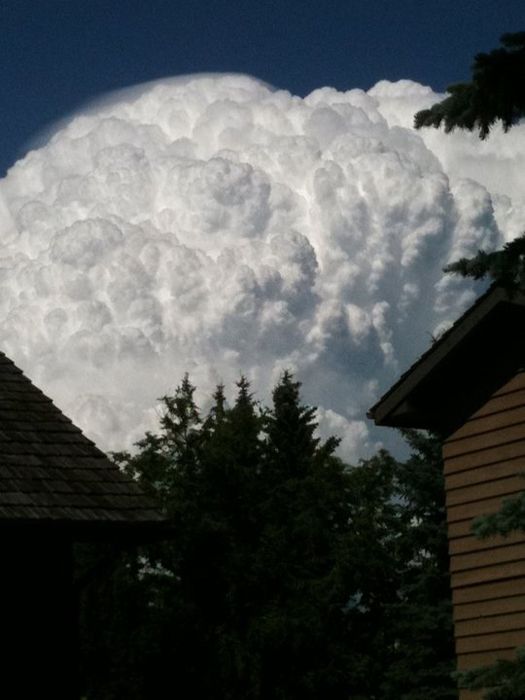 A Pileus cloud over Calgary, Alberta, Canada.