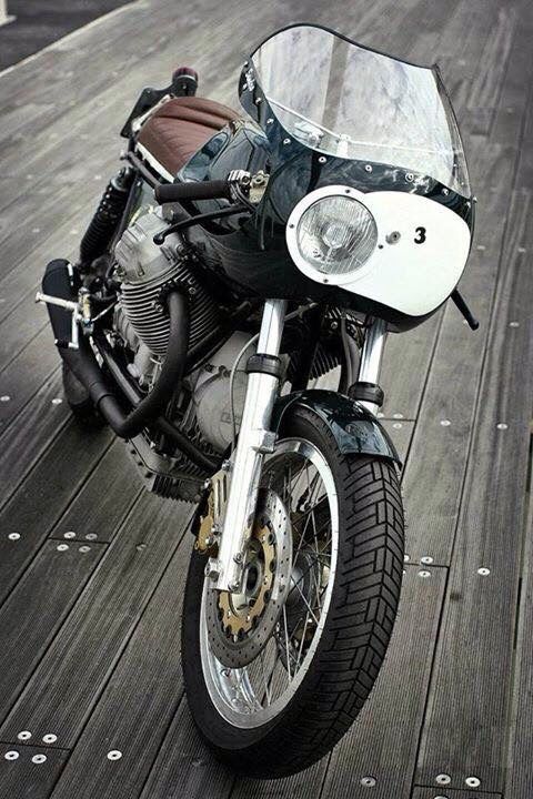Absolute stunning! The best Moto guzzi, if not, the best cafe racer I've ever seen.