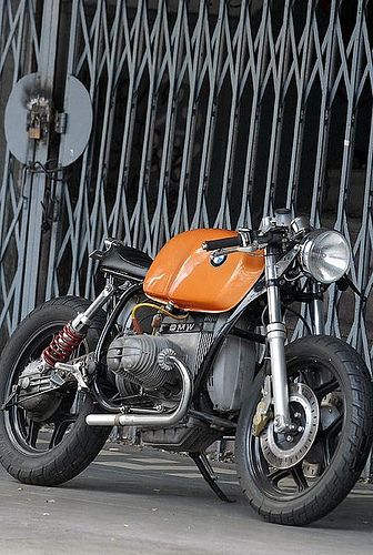 BMW #CafeRacer #TonUp