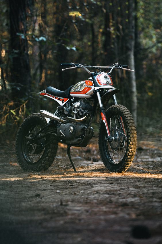 Bryan Fuller just can't stop building beautiful custom Ducati Scramblers. This one's a 1960s bevel-driven 250, and we'd love to take it down a fire trail on a sunny Sunday afternoon.