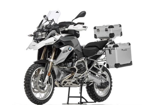 Building a Water-Cooled BMW R1200GS | Cheryl & Leslie's Motorcycle Adventures