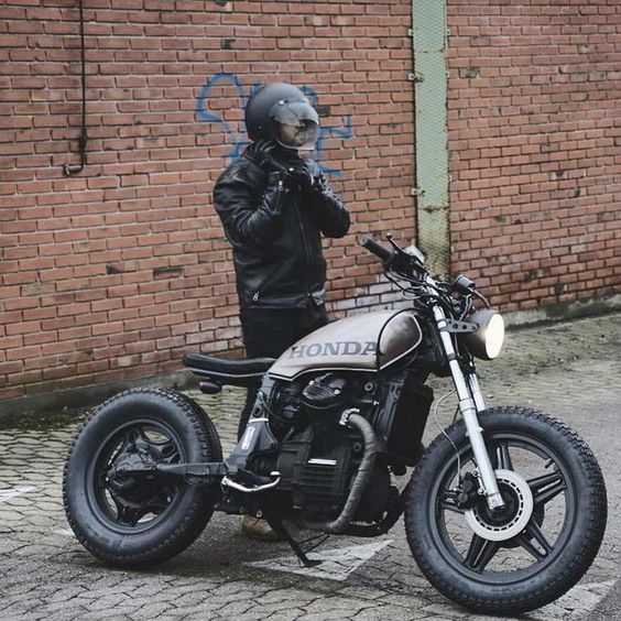 @Cafe Racer  by CAFE RACER #caferacergram # GL500 cafe cross by @relicmotorcycles #relicmotorcycles #hondacaferacer #gl500 #cafecross #caferacer #caferacers #silverwing | More