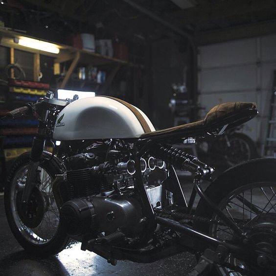 /// CB500 cafe racer by Kinetic Motorcycles - doesn't get any sexier