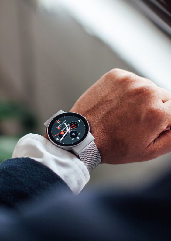 Cowatch - smartwatch that integrates amazon alexa