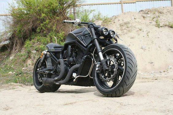 Custom Harley Davidson V-Rod