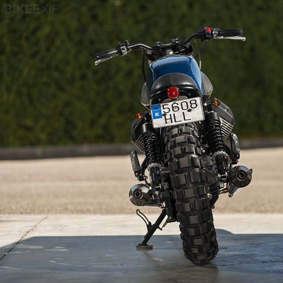 Custom Moto Guzzi V7 by Cafe Racer Dreams | Bike EXIF