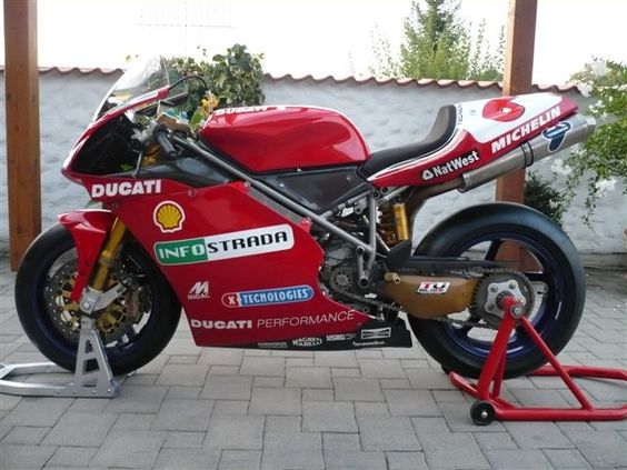 Ducati 996 RS
