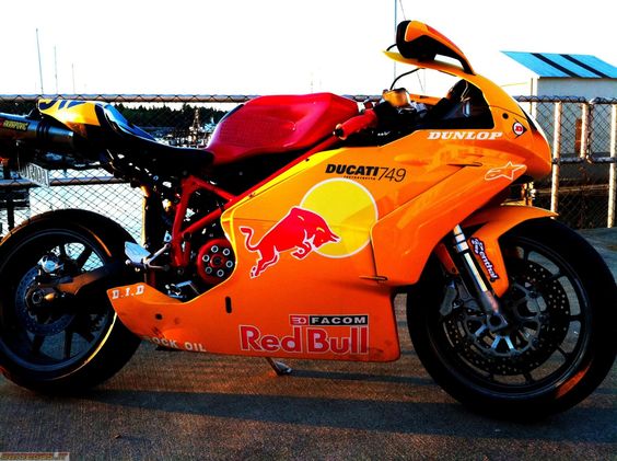 Ducati 999 Red Bull Orange