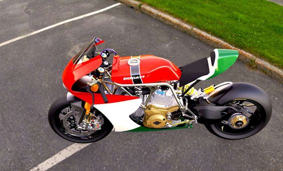 Ducati Cafe Racer TT-Series design by Desmo Design #motorcycles #caferacer #motos |