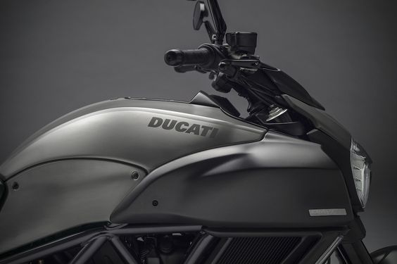 Ducati Diavel Titanium -  - Ducati Diavel Titanium, DucatiUK