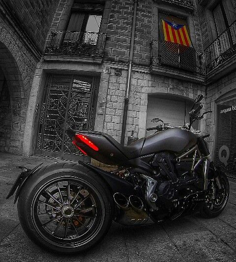 Ducati Diavel X