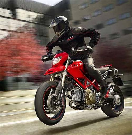 Ducati hypermotard  Superbike