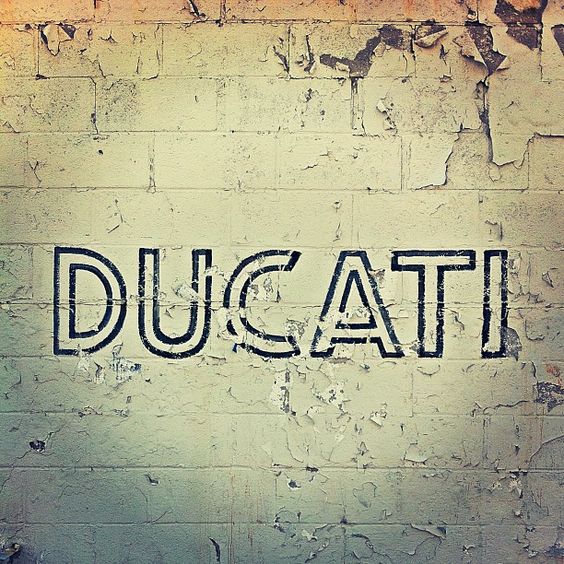 Ducati.  BL would like this!