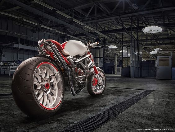 Ducati Monster 1000 | Ducati Streetfighter