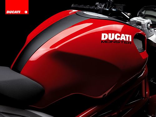 Ducati, Monster 696 by shtrlz, via Flickr