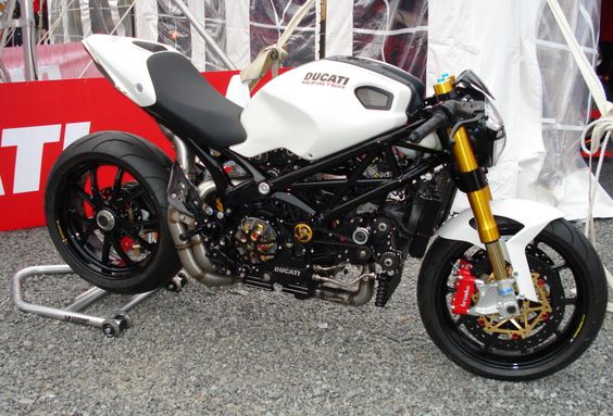 ducati monster s4rs custom | S2R/S4R undertail exhaust -  - The Ultimate Ducati Forum