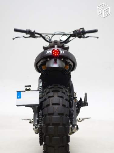 Ducati Scrambler customisée par Thomis Motorcycles Motos Paris - 