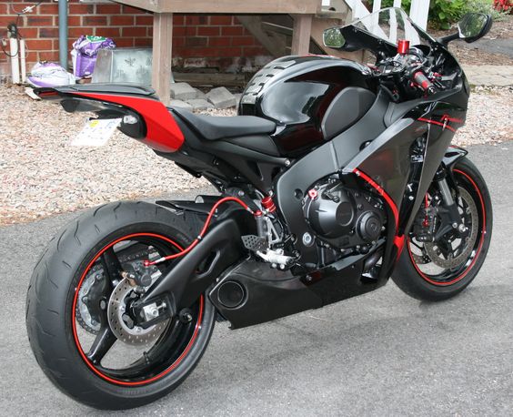 FS: Custom 2008 CBR1000RR : Honda CBR 1000RR Motorcycle Forums: 