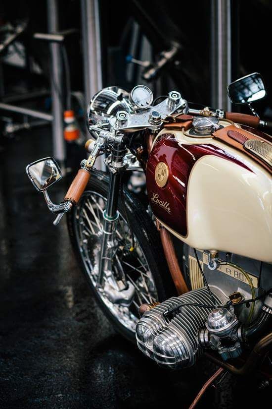 Habermann & Sons Classic Motorcycle Clothiers : Photo