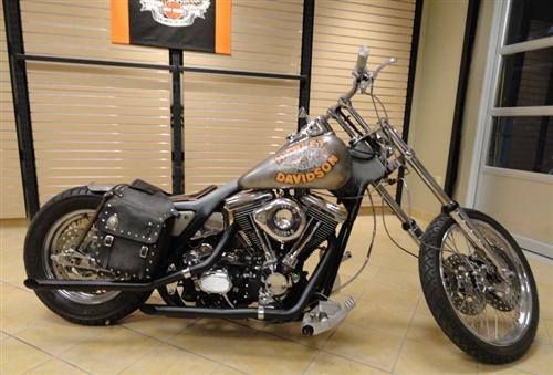 Harley Davidson and the Marlboro Man. One of my fav movies and I love this bike!!!