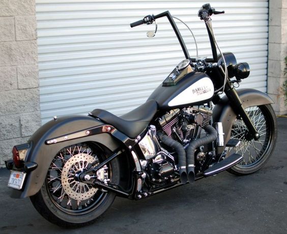 Harley-Davidson : Softail Deluxe