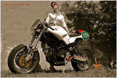 Kickstart Attitude: Ducati Monster Girl