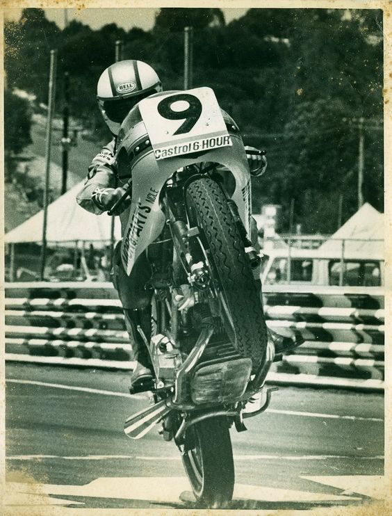 Mike Hailwood. '77 Castrol 6 Hour, Adelaide Aus. Ducati 750SS.