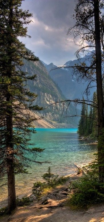 Moraine Lake in Banff National Park, Alberta, Canada. #nature #lake #mountains #canada #energy #life