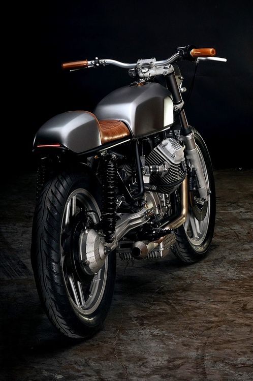 Moto Guzzi Cafe Brat | Revival Cycles #motorcycles #bratstyle #motos | 