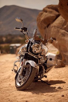 Moto Guzzi California: Ponch, Your Ride Is Here