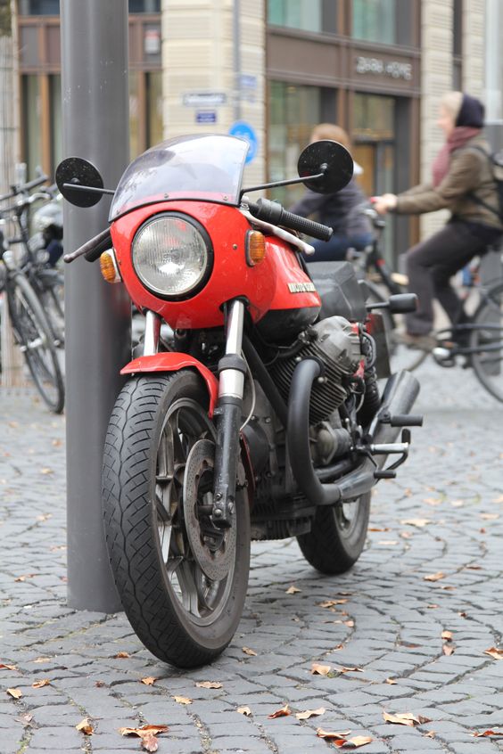 moto guzzi #motorcycle #motor #motorbike