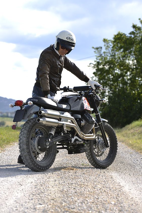Moto Guzzi V7 Scrambler kit. read all about it: 