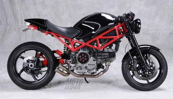 motographite: DUCATI MONSTER S2R 800 SPECIAL by ANALOG MOTORCYCLES