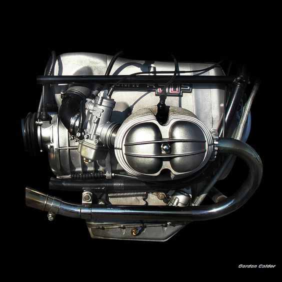 NO 59: CLASSIC BMW R90 MOTORCYCLE ENGINE | by Gordon Calder