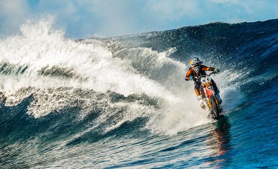 Robbie Maddison Pipe Dream Surf Big Wave Tahiti Dirt bike Motocross Stunt