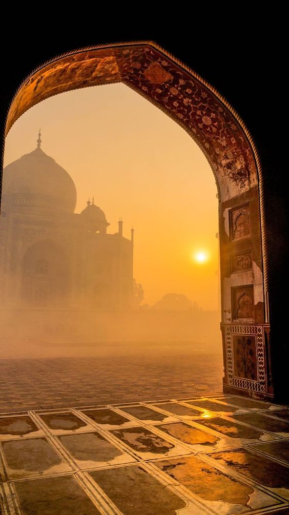 Taj sunrise, Agra, India