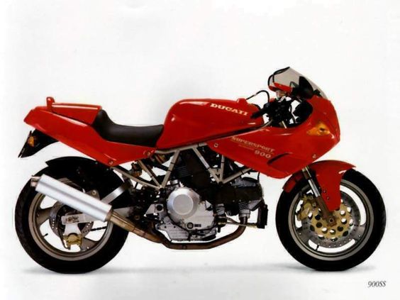The 1995 Ducati 900SS has, at its heart, an air-cooled, four-stroke, 904cc, 90-degree V-Twin powerhouse that was mated to a