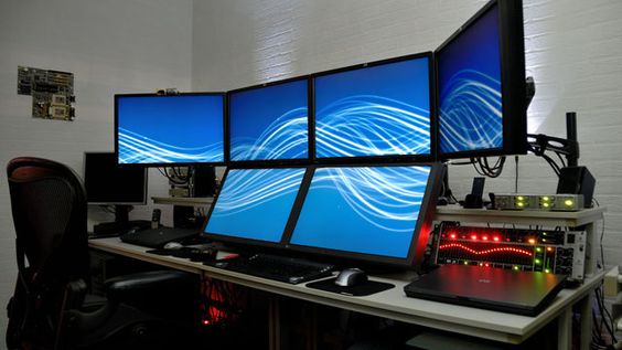 The Craziest Home Desktop Computer Rigs on the Planet. I just want a dual monitor lol!