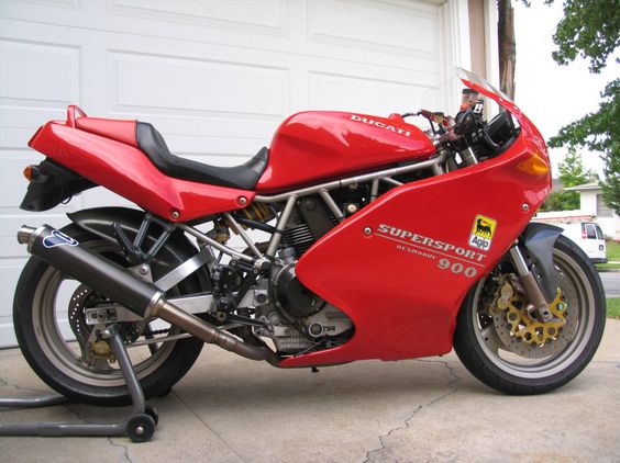 The Ultimate Ducati 900 SS