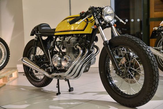The Wheel To Build by The Real Intellectuals and CaferacerCult #motorcycles #caferacer #motos | 