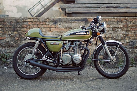 This custom CB550 is one of those bikes that looks 