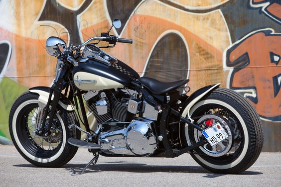 #Thunderbike Cross-Bobber (#Harley Davidson Softail Cross Bones) customized
